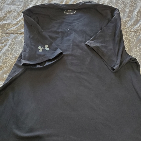 Under Armour Stars, Stripes, and bats t shirt - Picture 4 of 5